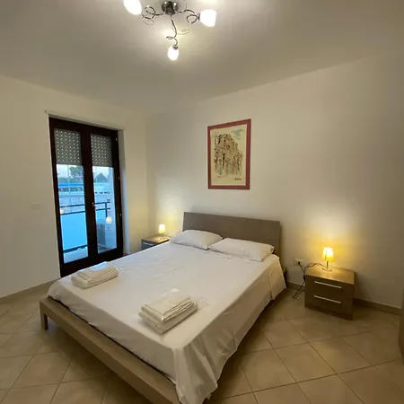 Casa Chicca Apartment